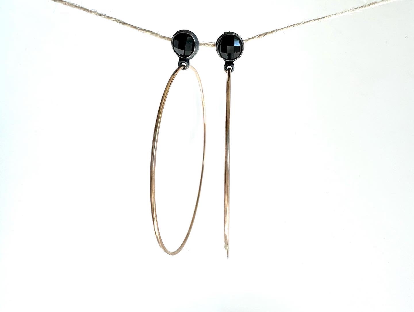 10k gold hoops with onyx gemstone